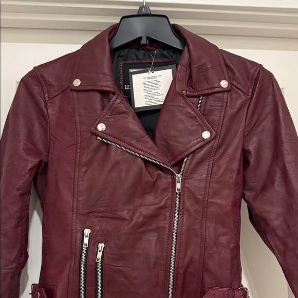 NWT [Leather Skin] Burgundy Maroon Asymmetrical Zip Leather Jacket Women’s XS - Picture 6 of 12